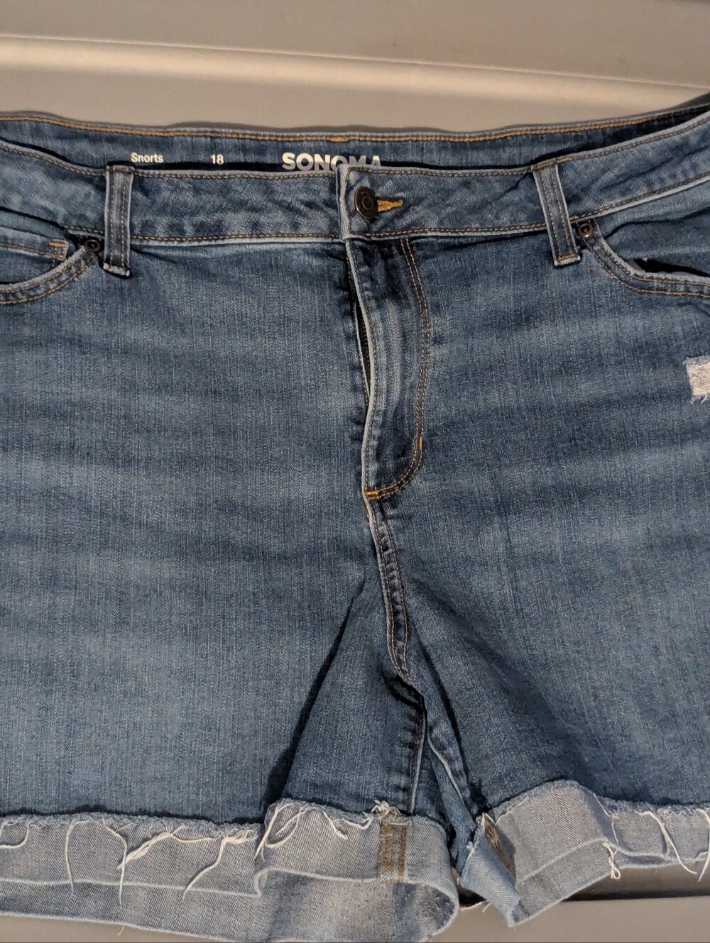 Sz 18 SONOMA Women's Distressed Jean Shorts Blue